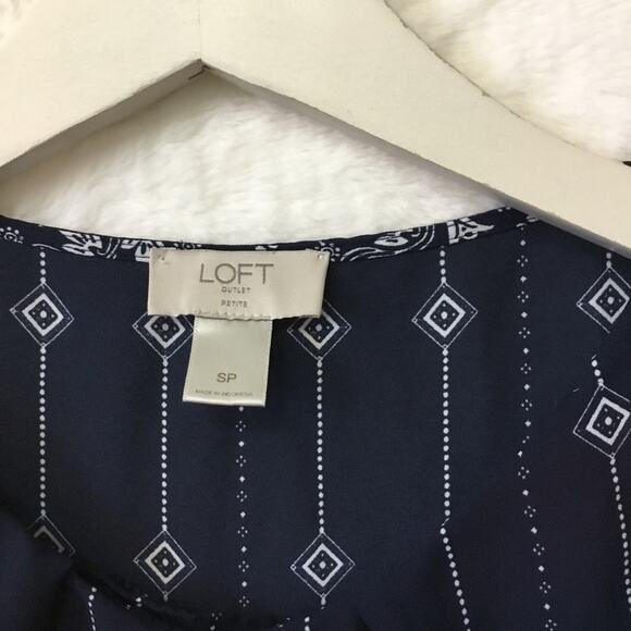 Loft Navy Pattern Sleeveless Top - Picture 6 of 6